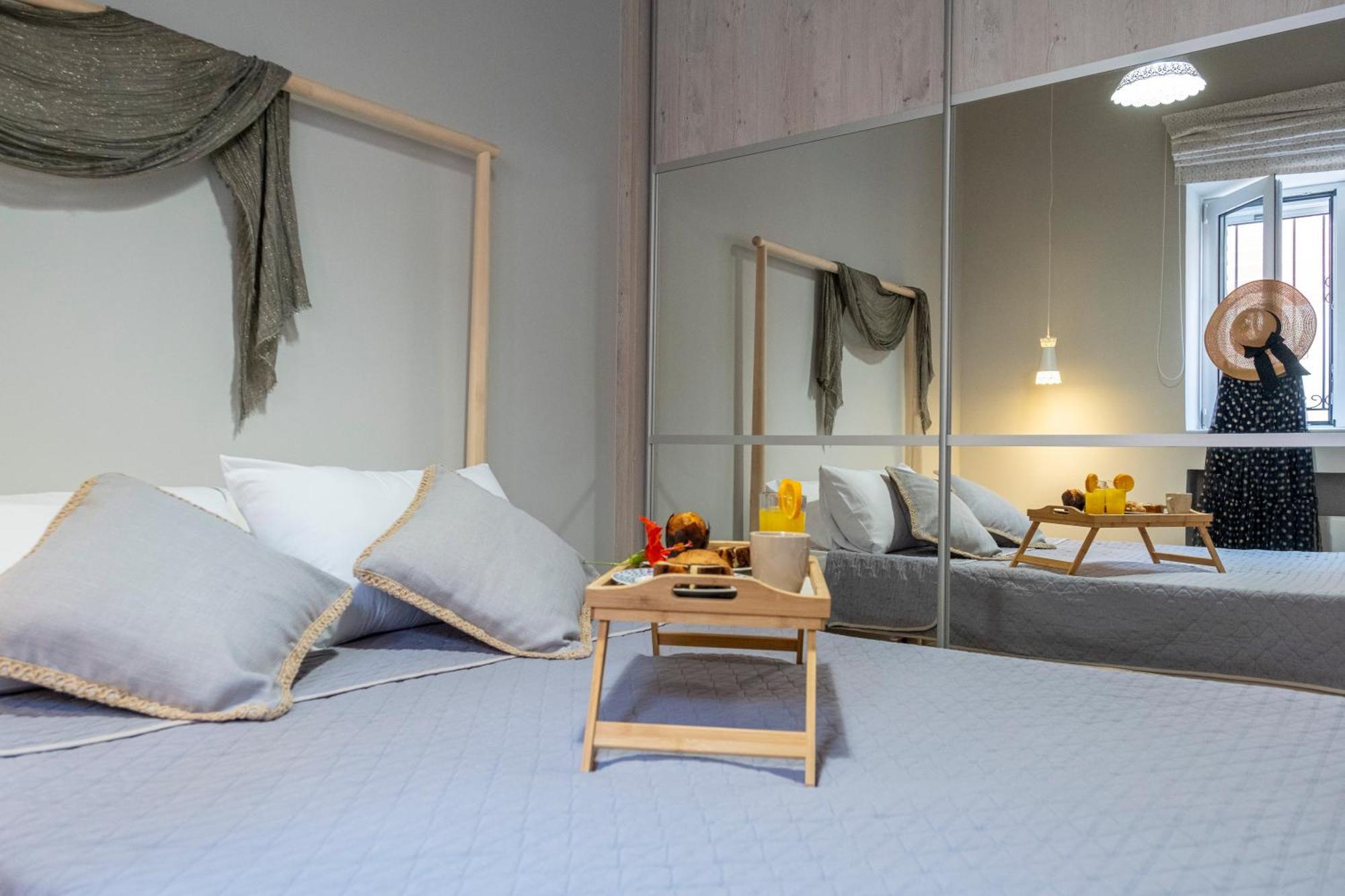 Oasis Home Толо Екстер'єр фото