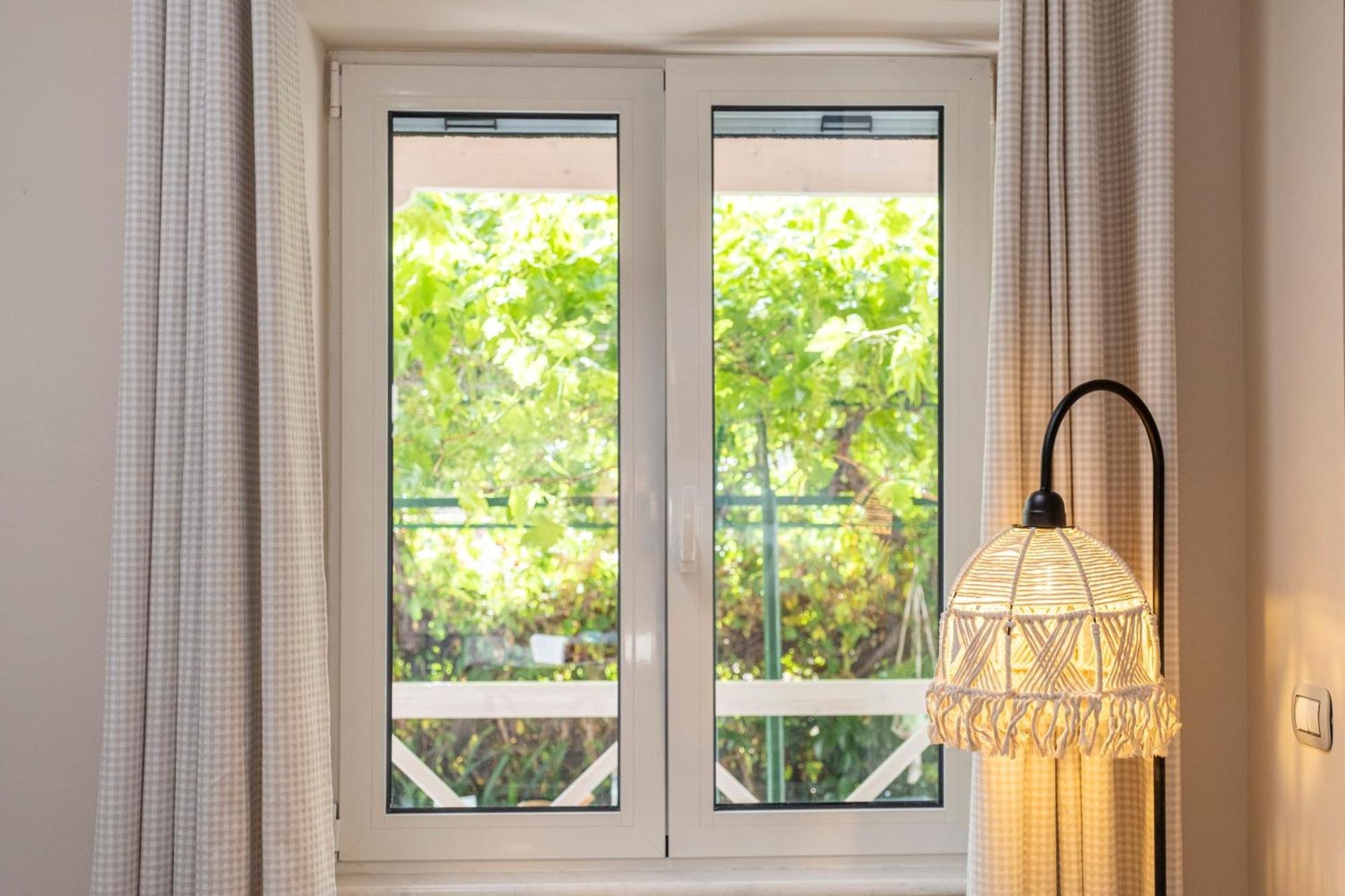 Oasis Home Толо Екстер'єр фото